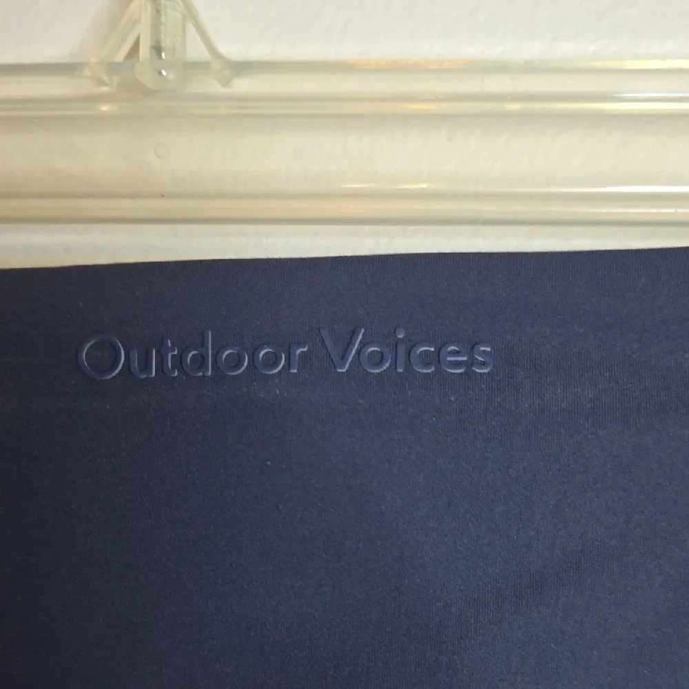 Outdoor Voices Navy Leggings Size Small